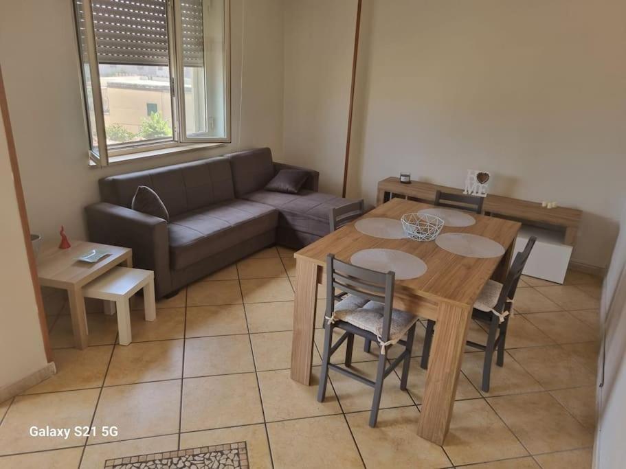 Nuti Holiday Hoause Торе Анунциата Екстериор снимка